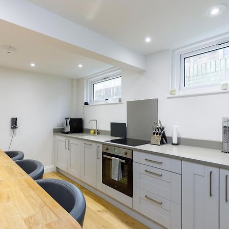 Spacious 2 Bedroom Apartment With Beautiful Garde Brighton Exterior foto